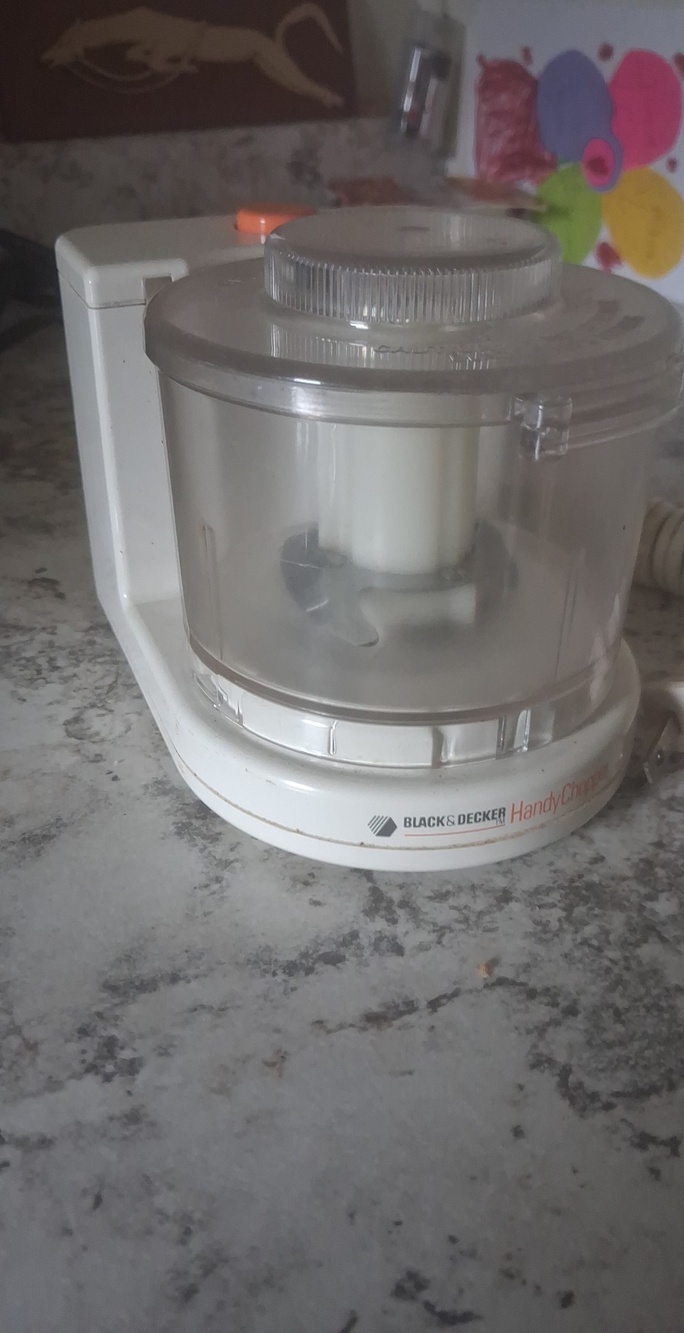 Black & Decker White and Clear Mini Food Chopper